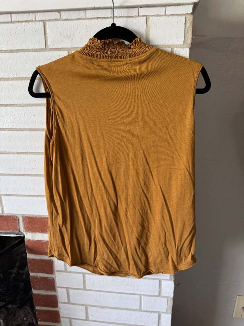 Sundance Mustard Yellow Sleeveless Top - PM - Picture 3 of 3
